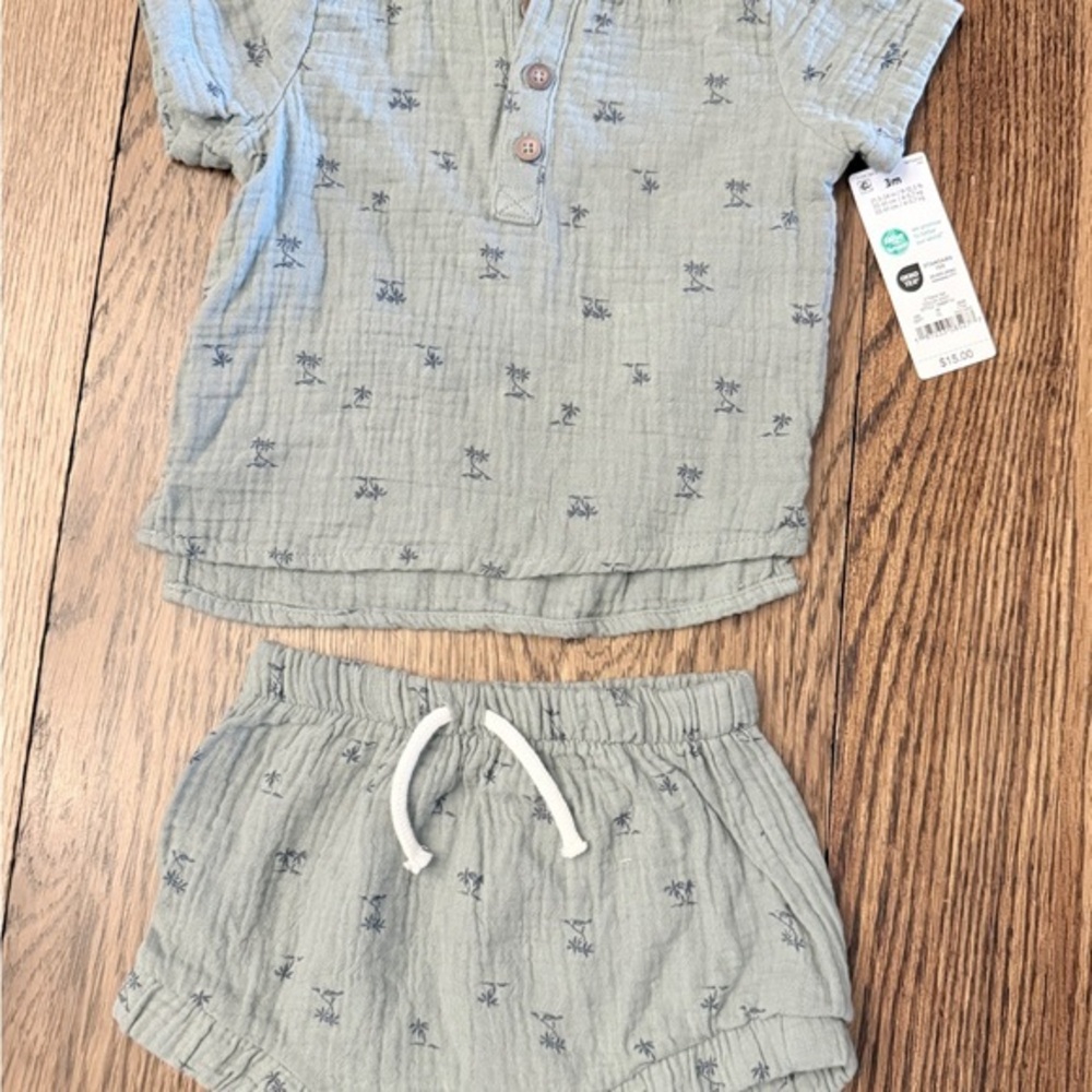 NWT Carter's Light Green Kids Matching Set Sz 12 months DI BOHO